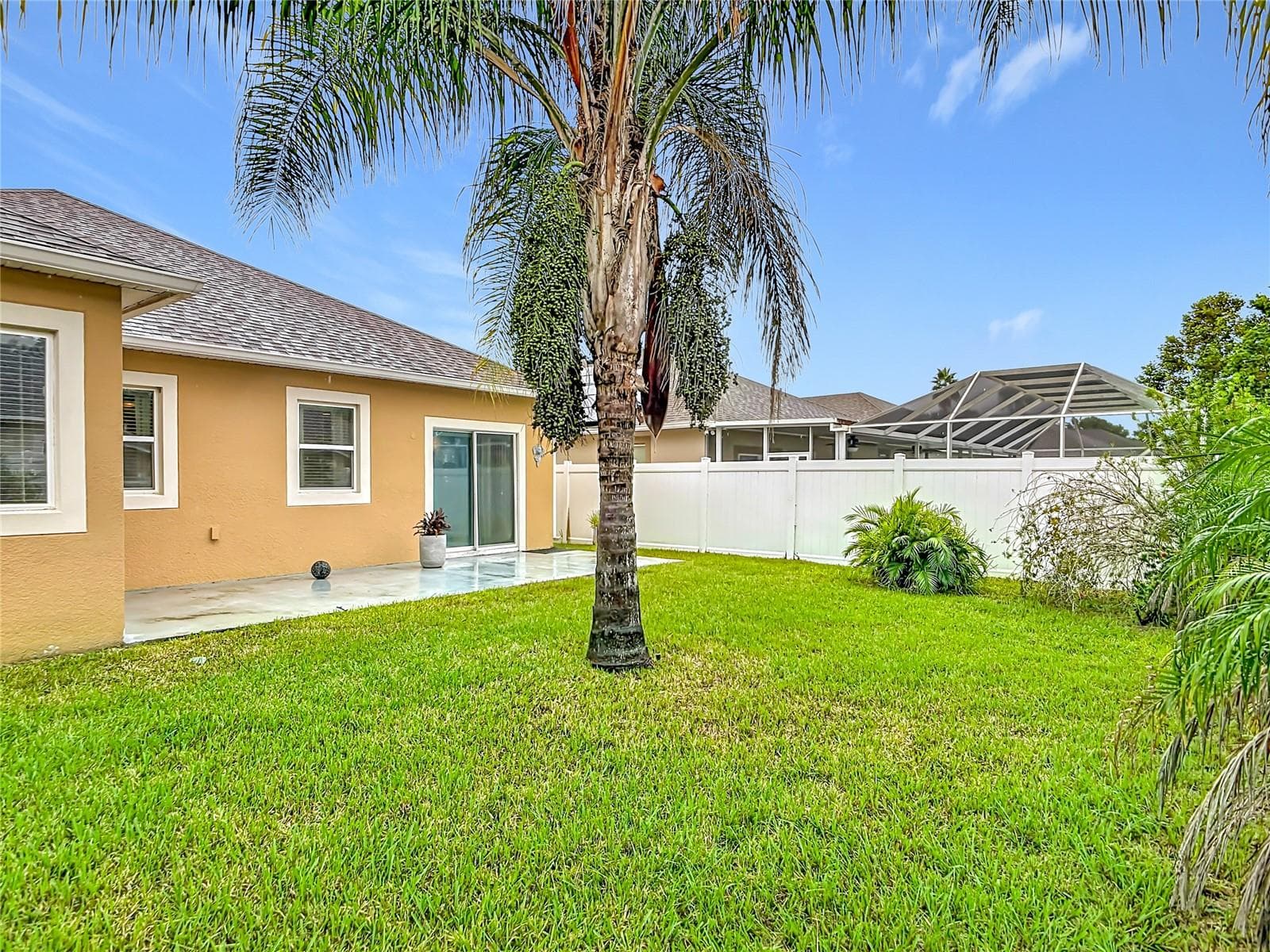 Single Family Residence at 141 W FIESTA KEY LOOP, DELAND, photo 41 of 61