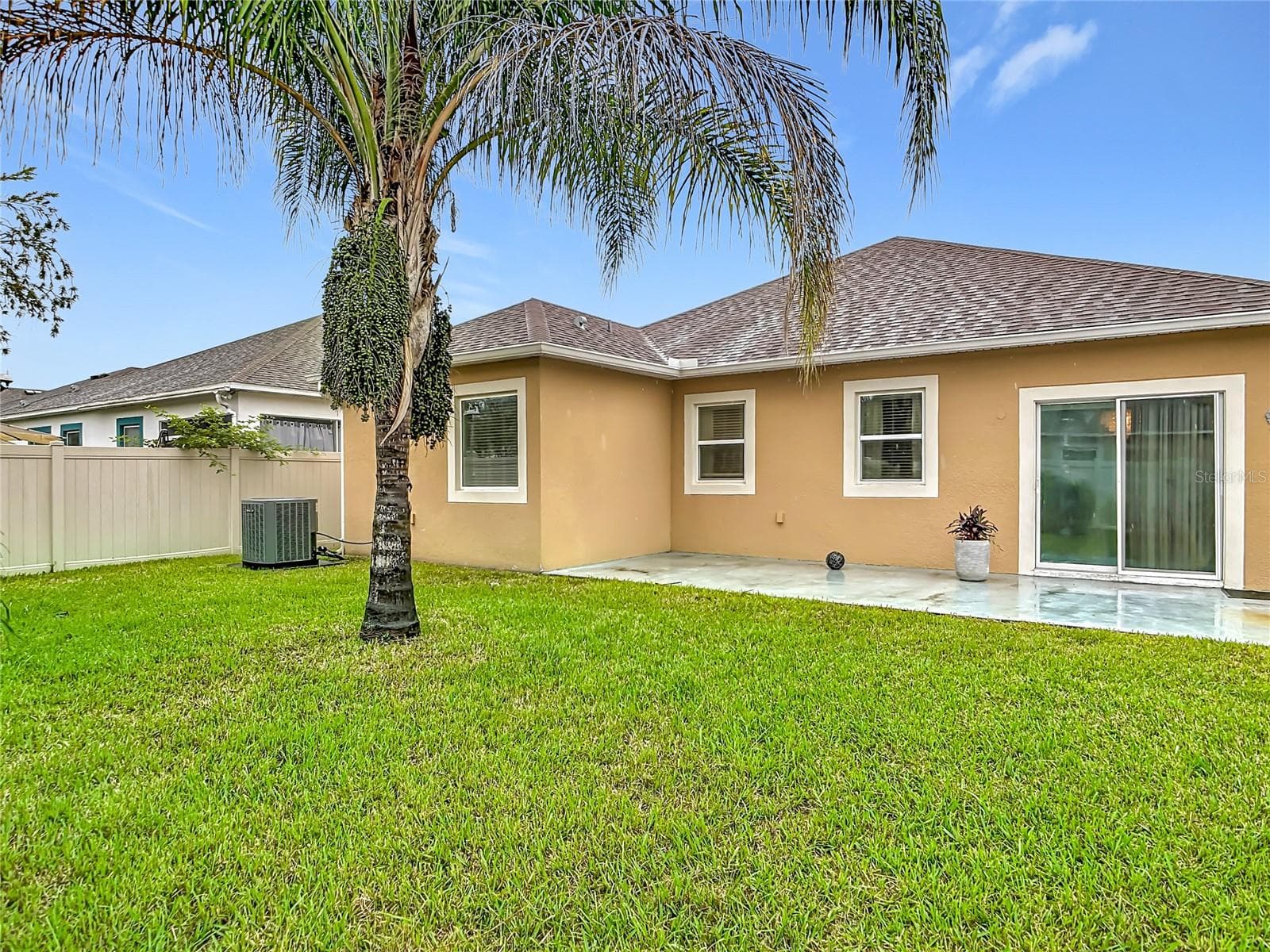 Single Family Residence at 141 W FIESTA KEY LOOP, DELAND, photo 42 of 61