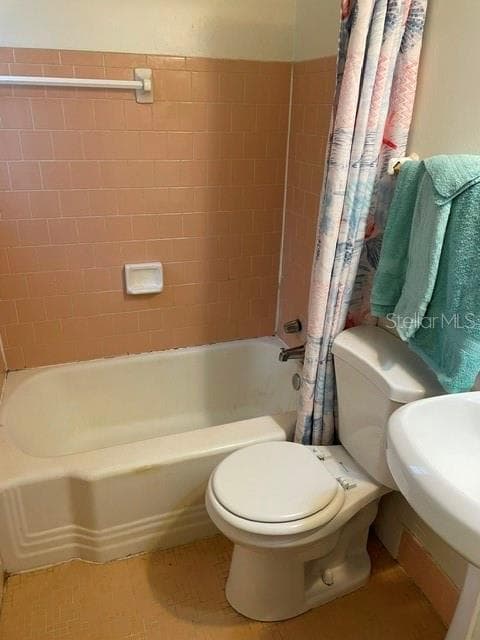 Half Duplex at 2919 DARTMOUTH AVE N #1/2, ST PETERSBURG, photo 7 of 8