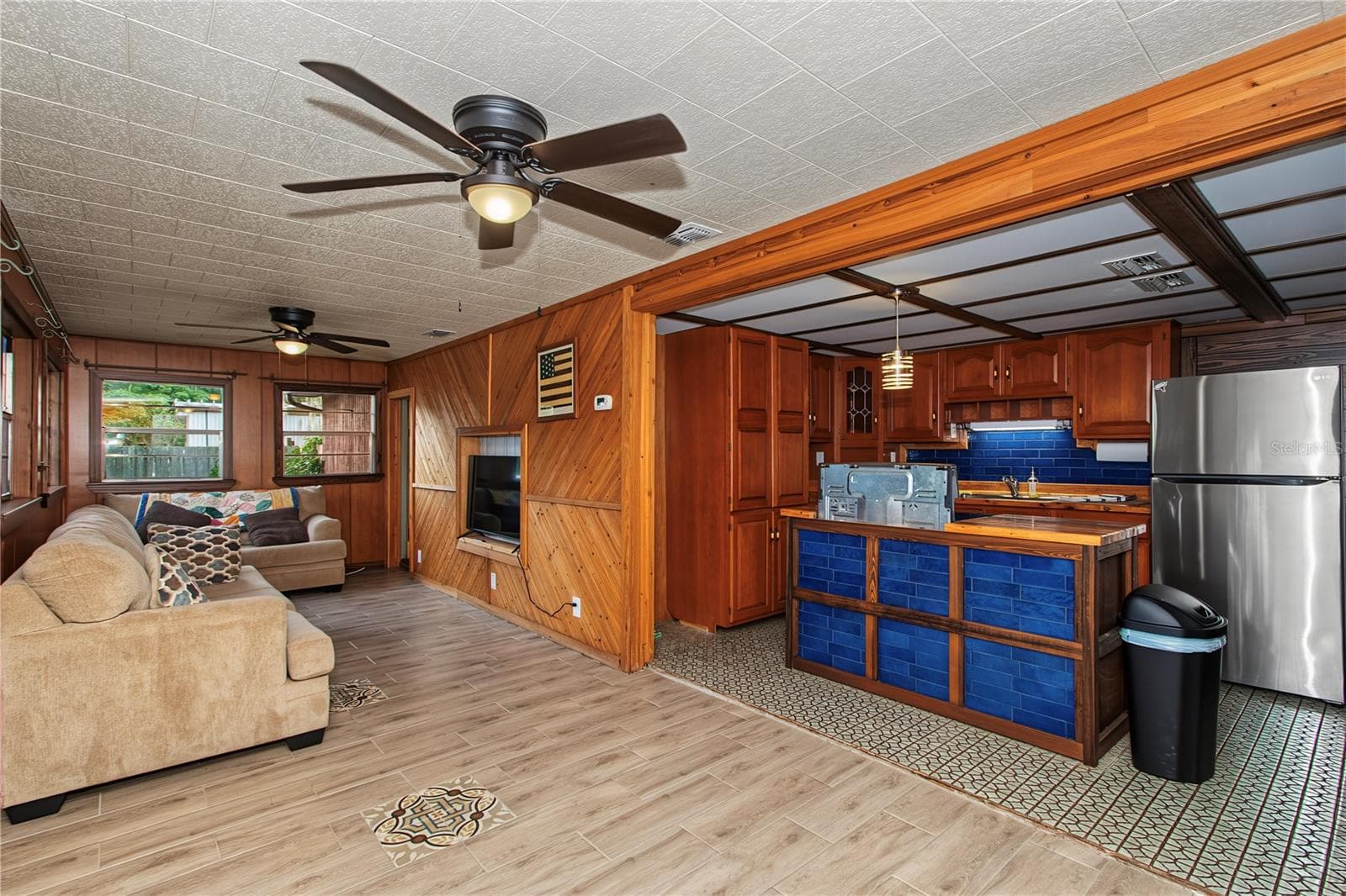 Single Family Residence at 24970 NE 130TH LN, SALT SPRINGS, photo 5 of 43