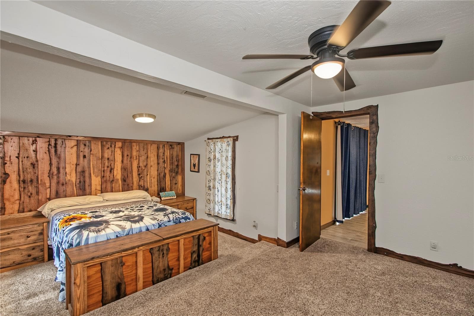 Single Family Residence at 24970 NE 130TH LN, SALT SPRINGS, photo 17 of 43