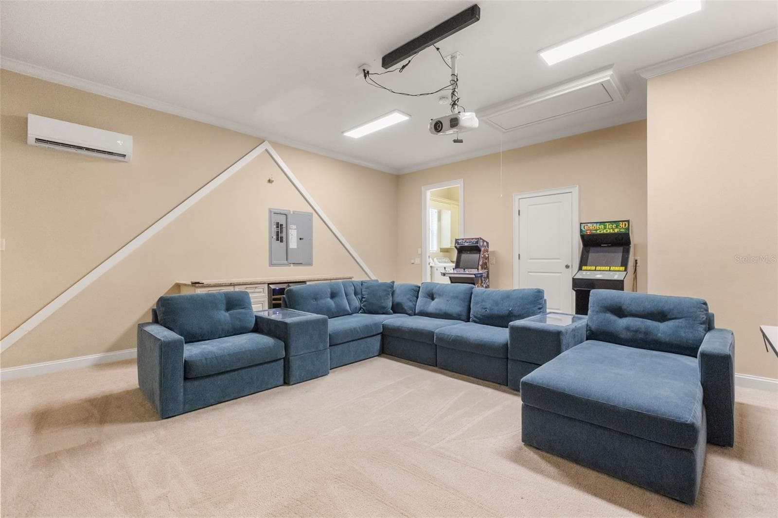 Single Family Residence at 7398 GATHERING CT, KISSIMMEE, photo 13 of 77