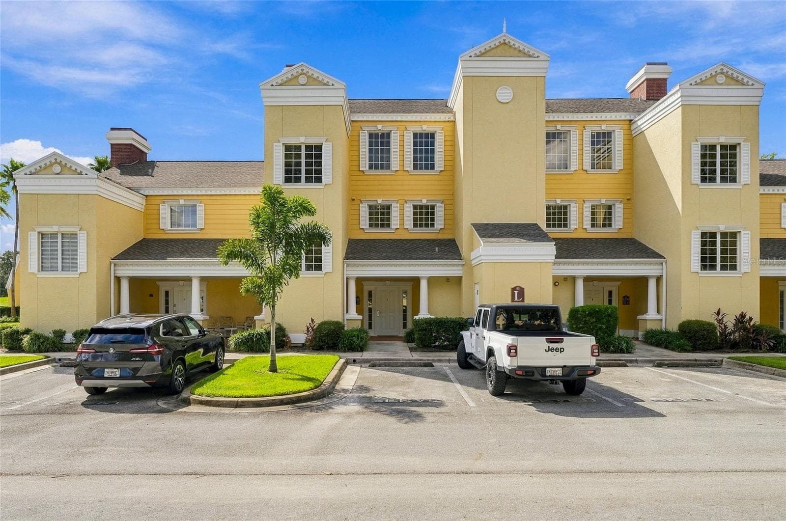 1310 SEVEN EAGLES CT #202