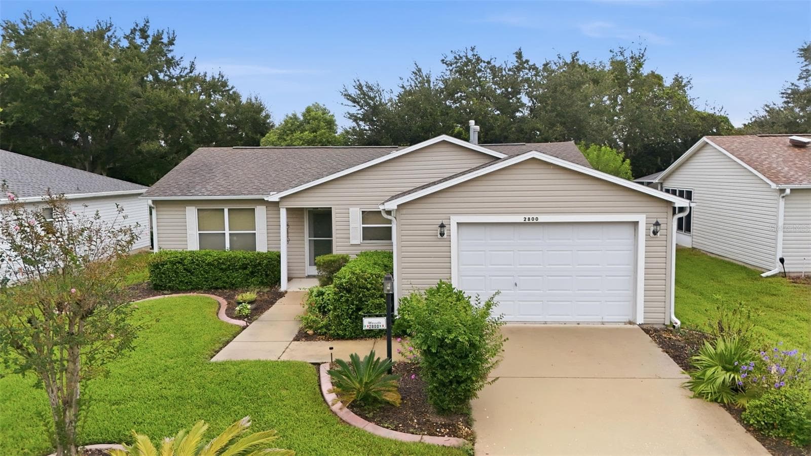 Single Family Residence at 2800 PLAINRIDGE LOOP, THE VILLAGES, photo 2 of 42