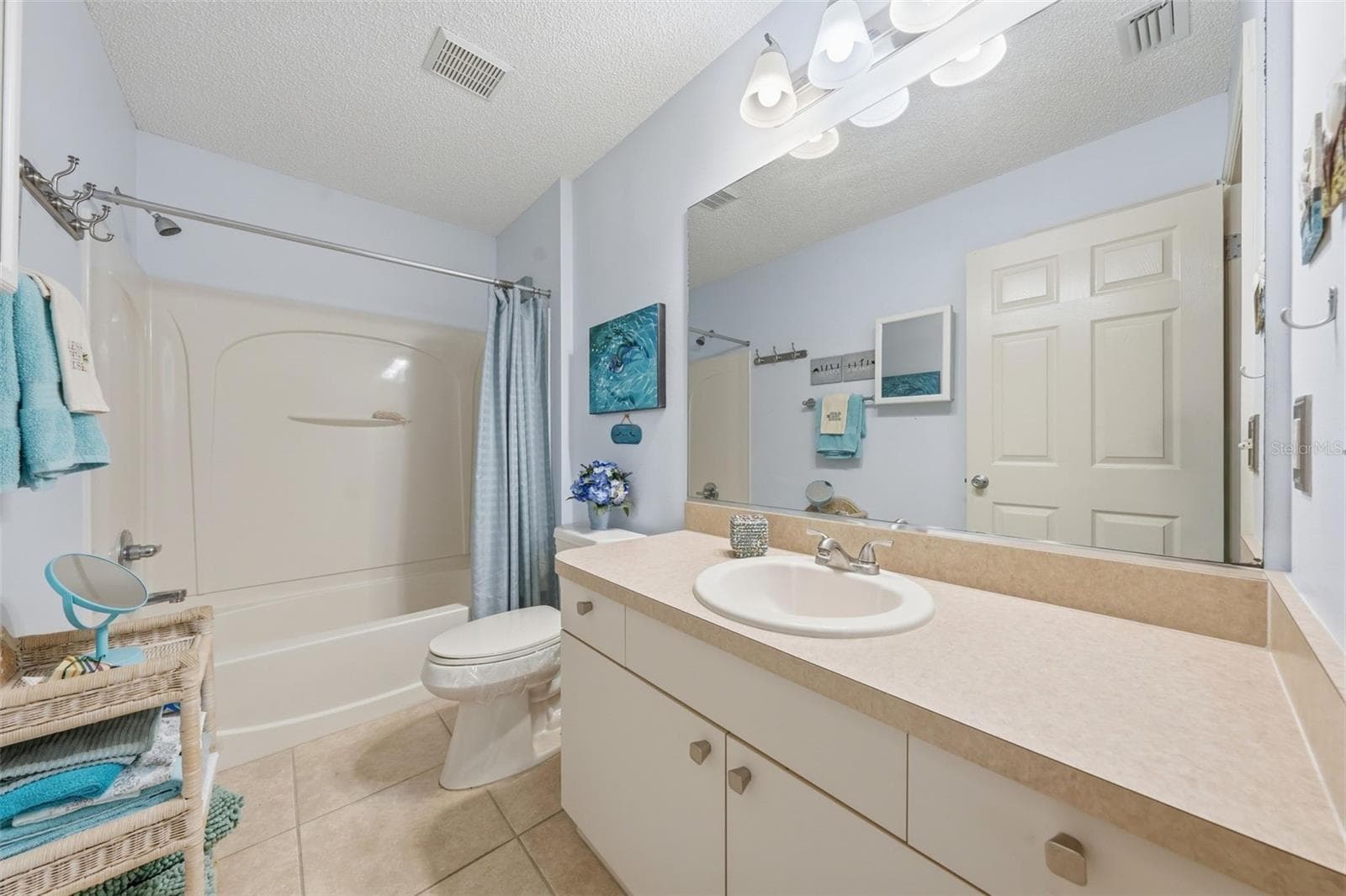 Guest Bathroom - 2800 PLAINRIDGE LOOP, THE VILLAGES