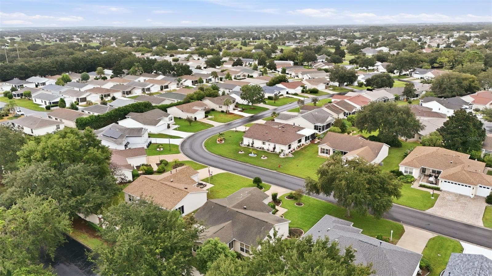 Established neighborhood - 2800 PLAINRIDGE LOOP, THE VILLAGES