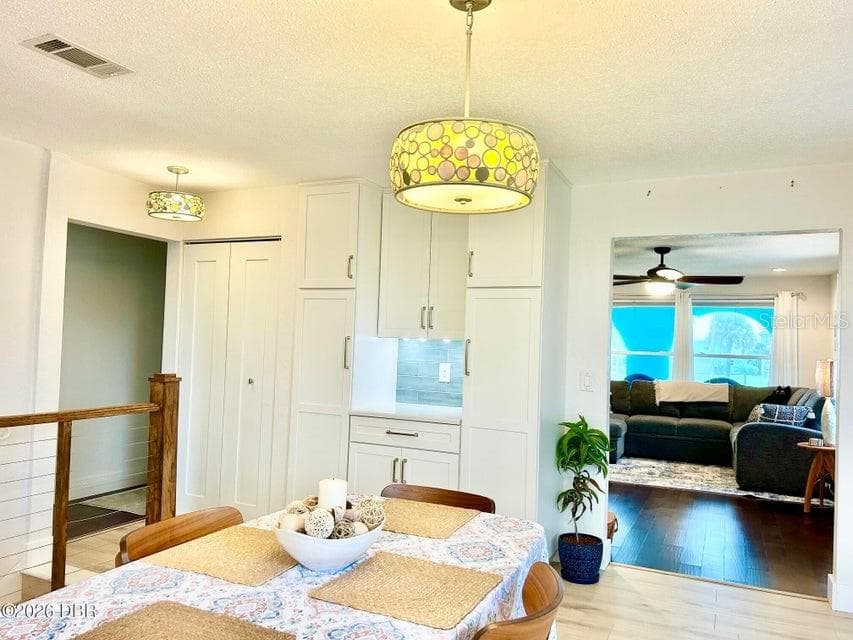 Single Family Residence at 2720 S ATLANTIC AVE, DAYTONA BEACH, photo 10 of 59