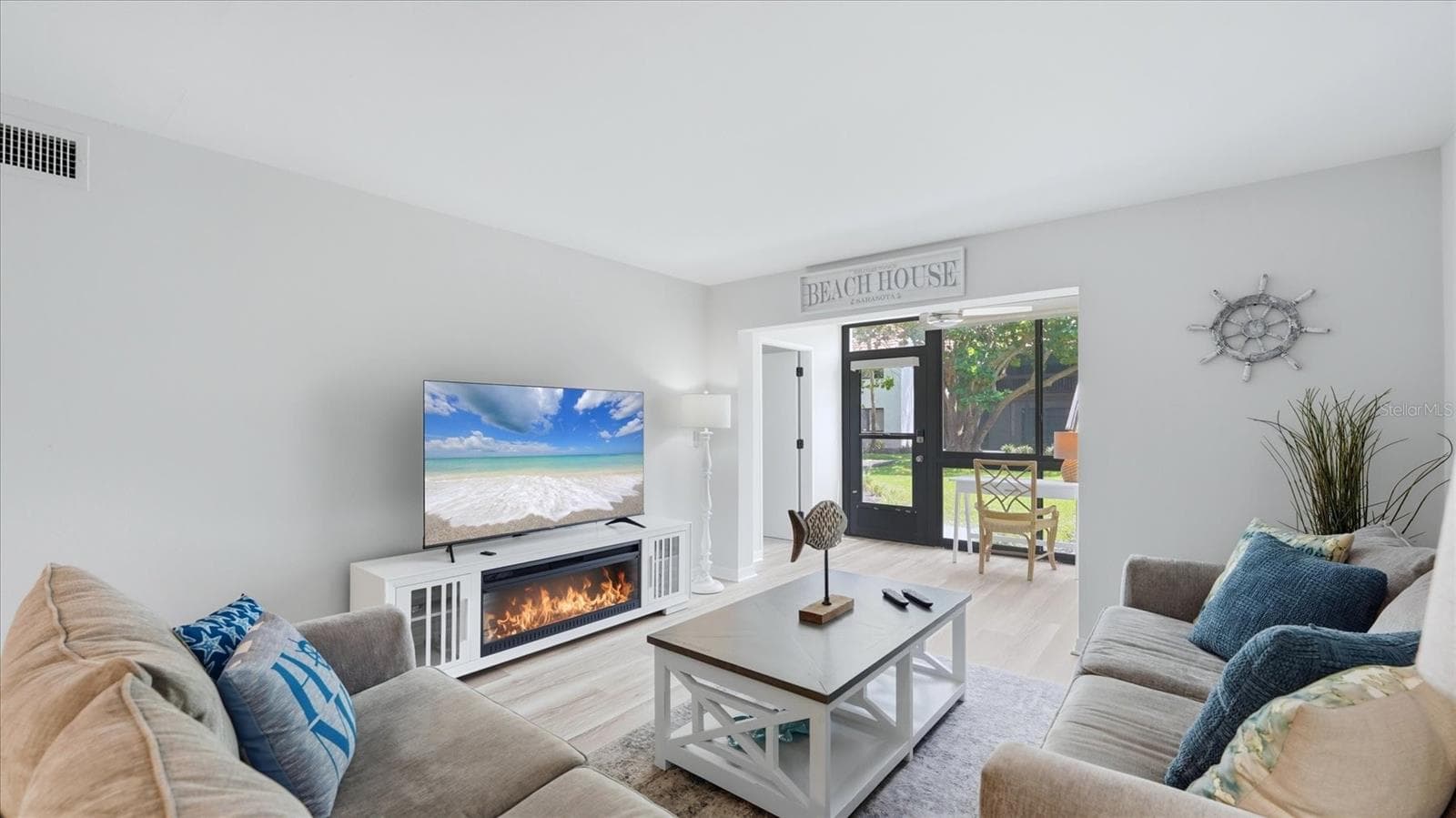 Condominium at 1640 STICKNEY POINT RD #40-101, SARASOTA, photo 2 of 38
