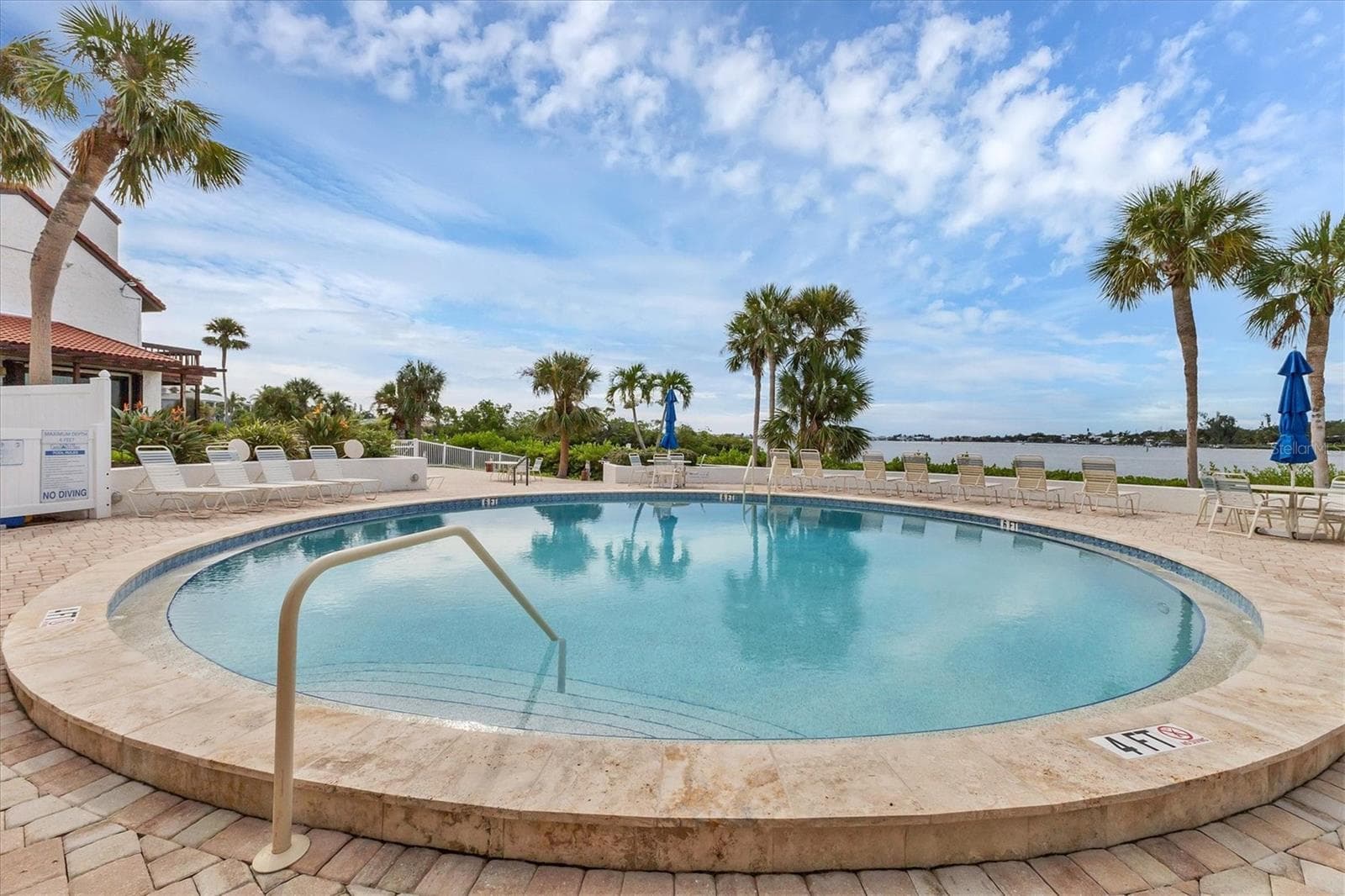 Condominium at 1640 STICKNEY POINT RD #40-101, SARASOTA, photo 33 of 38