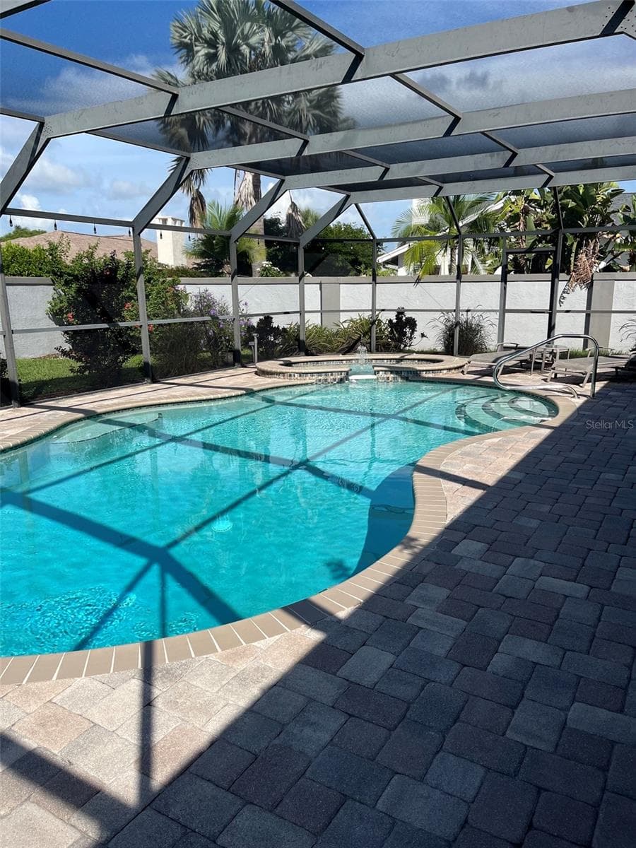 Single Family Residence at 6993 COUNTRY LAKES CIR, SARASOTA, photo 6 of 73