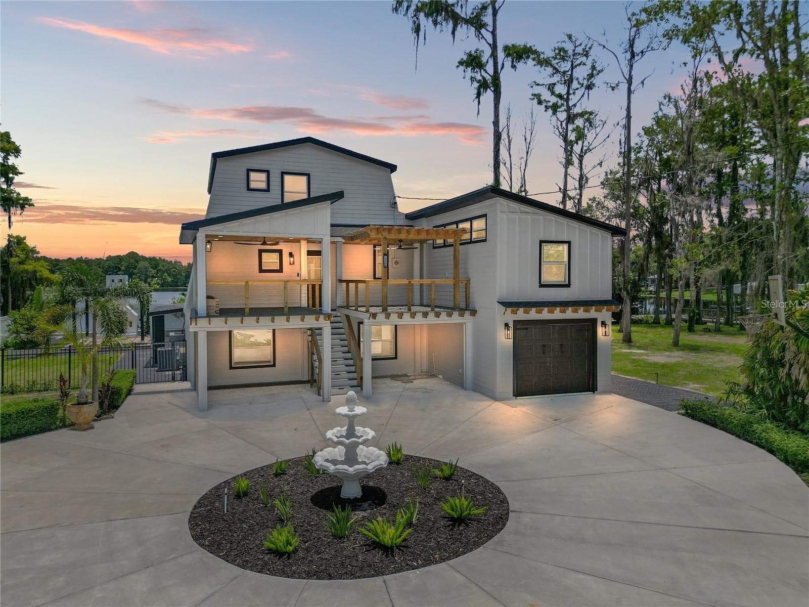 Single Family Residence at 10908 LAND O LAKES BLVD, LAND O LAKES