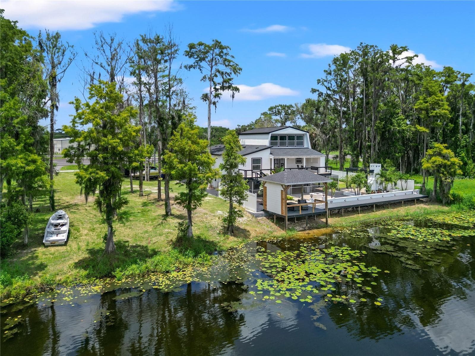 Single Family Residence at 10908 LAND O LAKES BLVD, LAND O LAKES, photo 11 of 92