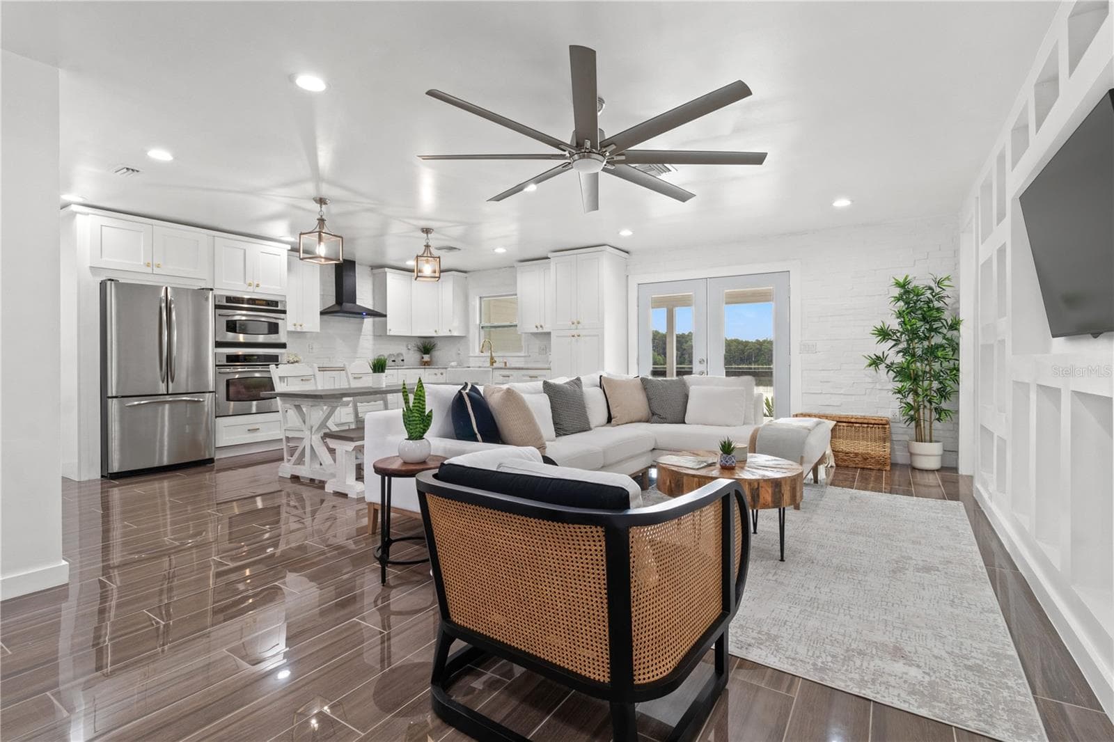 Single Family Residence at 10908 LAND O LAKES BLVD, LAND O LAKES, photo 15 of 92
