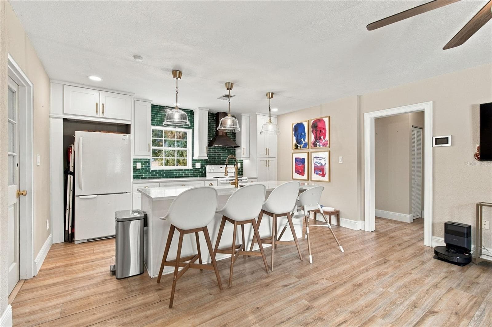 Single Family Residence at 806 N GOMEZ AVE, TAMPA, photo 12 of 43