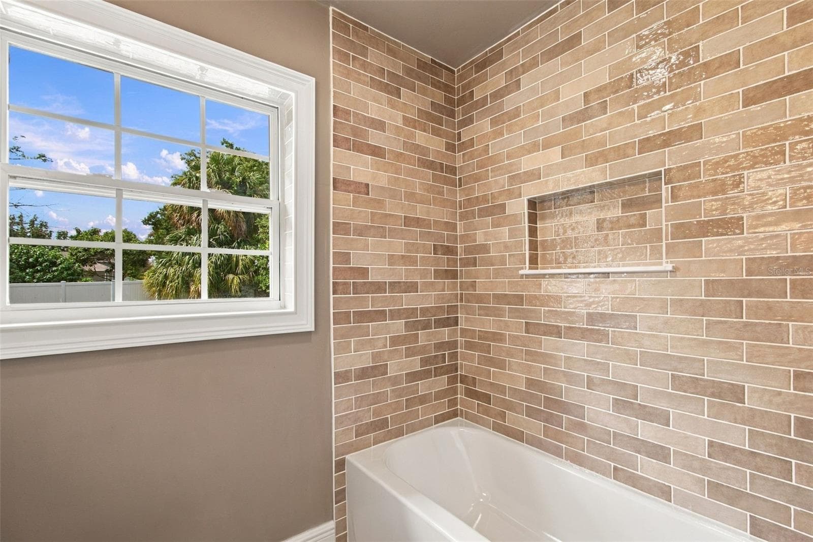Single Family Residence at 806 N GOMEZ AVE, TAMPA, photo 29 of 43