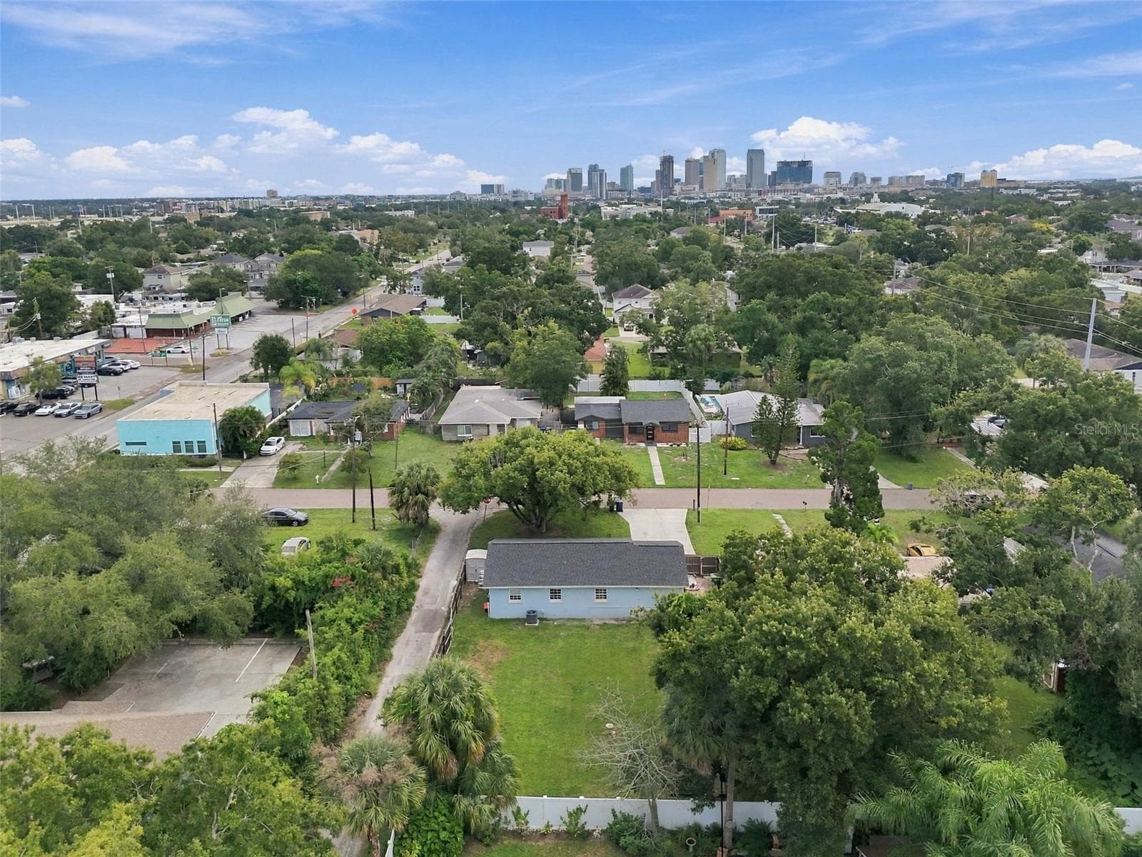 Single Family Residence at 806 N GOMEZ AVE, TAMPA, photo 42 of 43