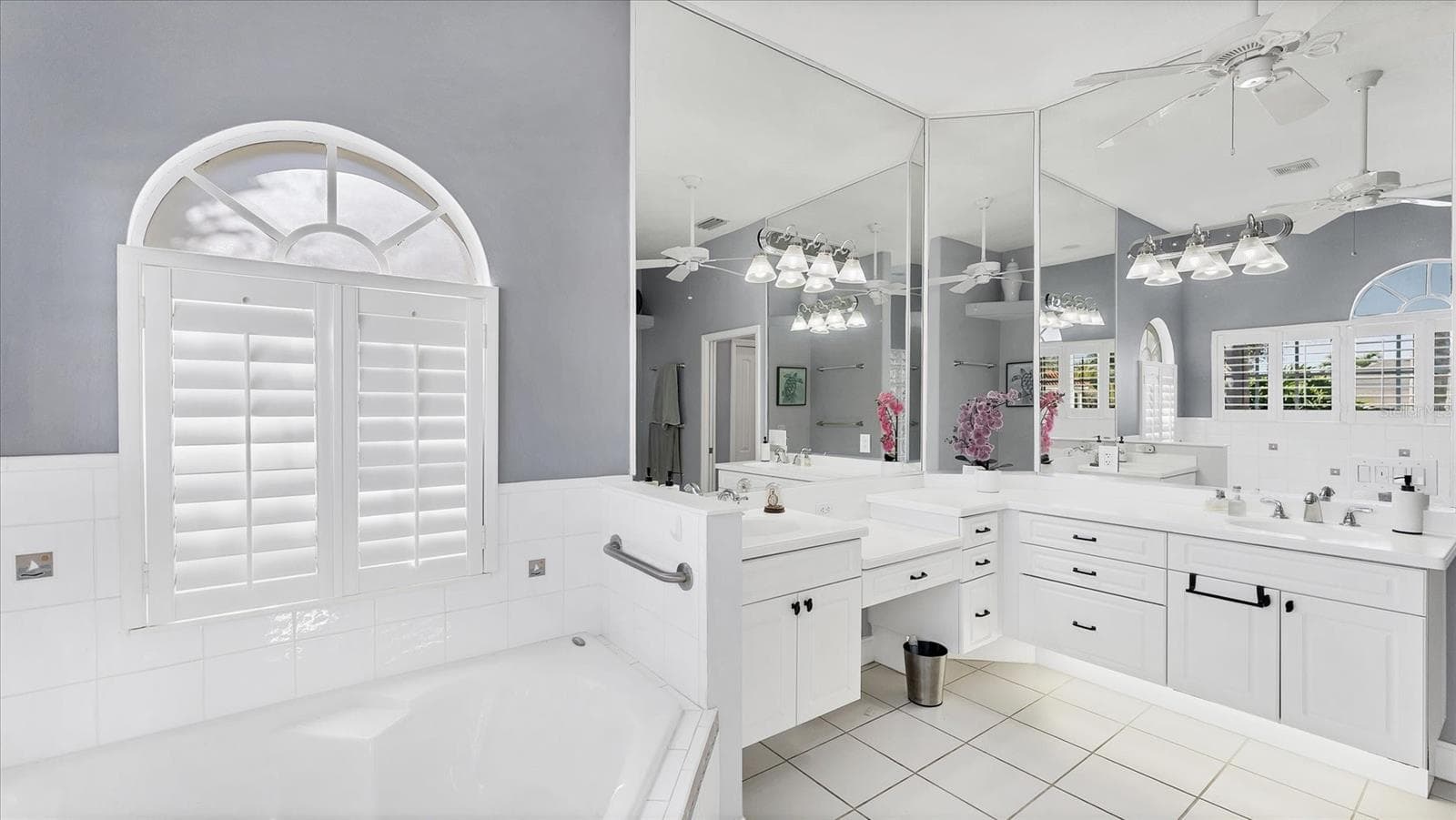 Single Family Residence at 4627 BARRACUDA DR, BRADENTON, photo 40 of 73