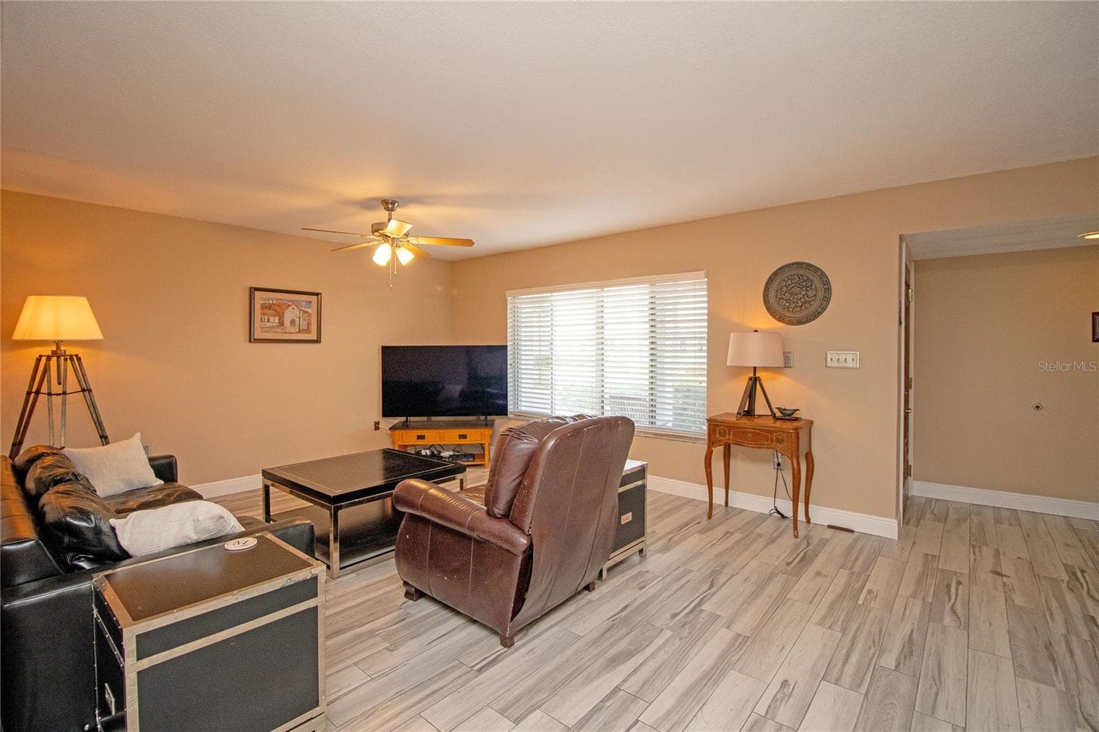 Condominium at 1640 CAPE HOPE AVE NE #2, ST PETERSBURG, photo 11 of 42