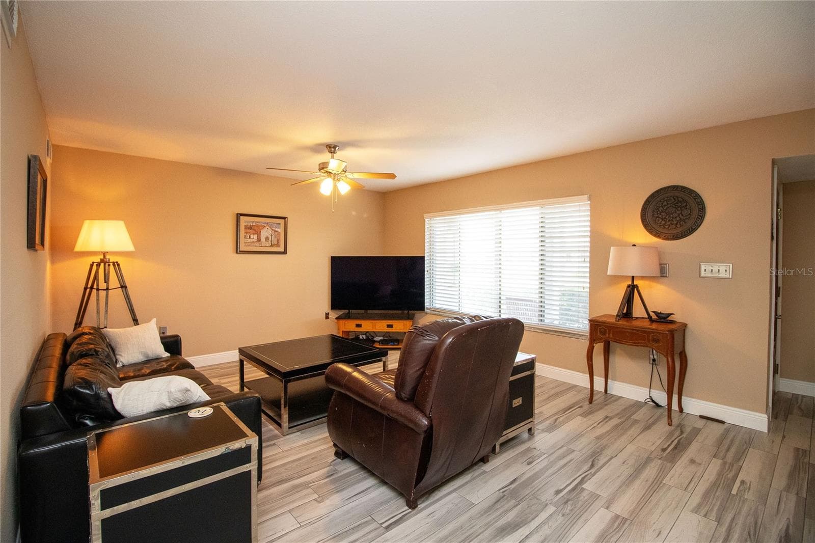 Condominium at 1640 CAPE HOPE AVE NE #2, ST PETERSBURG, photo 13 of 42
