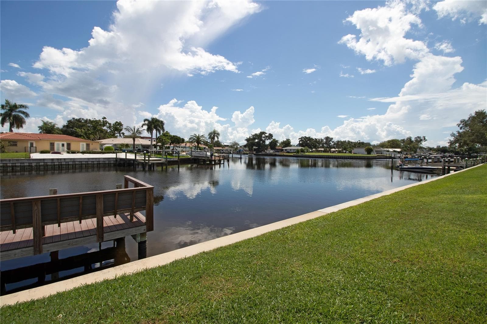 Condominium at 1640 CAPE HOPE AVE NE #2, ST PETERSBURG, photo 31 of 42