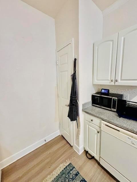 Condominium at 860 N ORANGE AVE #328, ORLANDO, photo 8 of 39