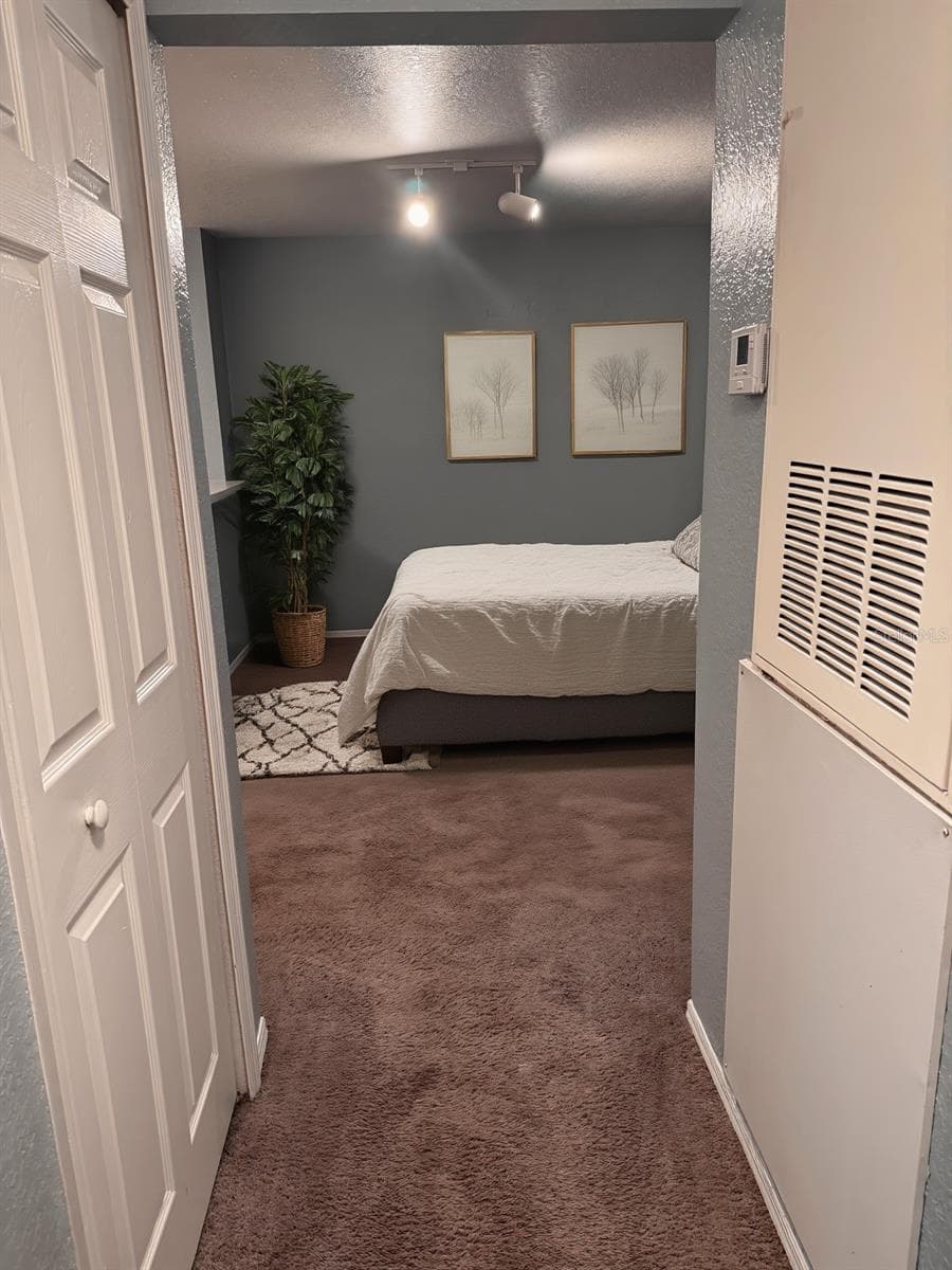 Condominium at 13838 FAIRWAY ISLAND DR #1432, ORLANDO, photo 11 of 29