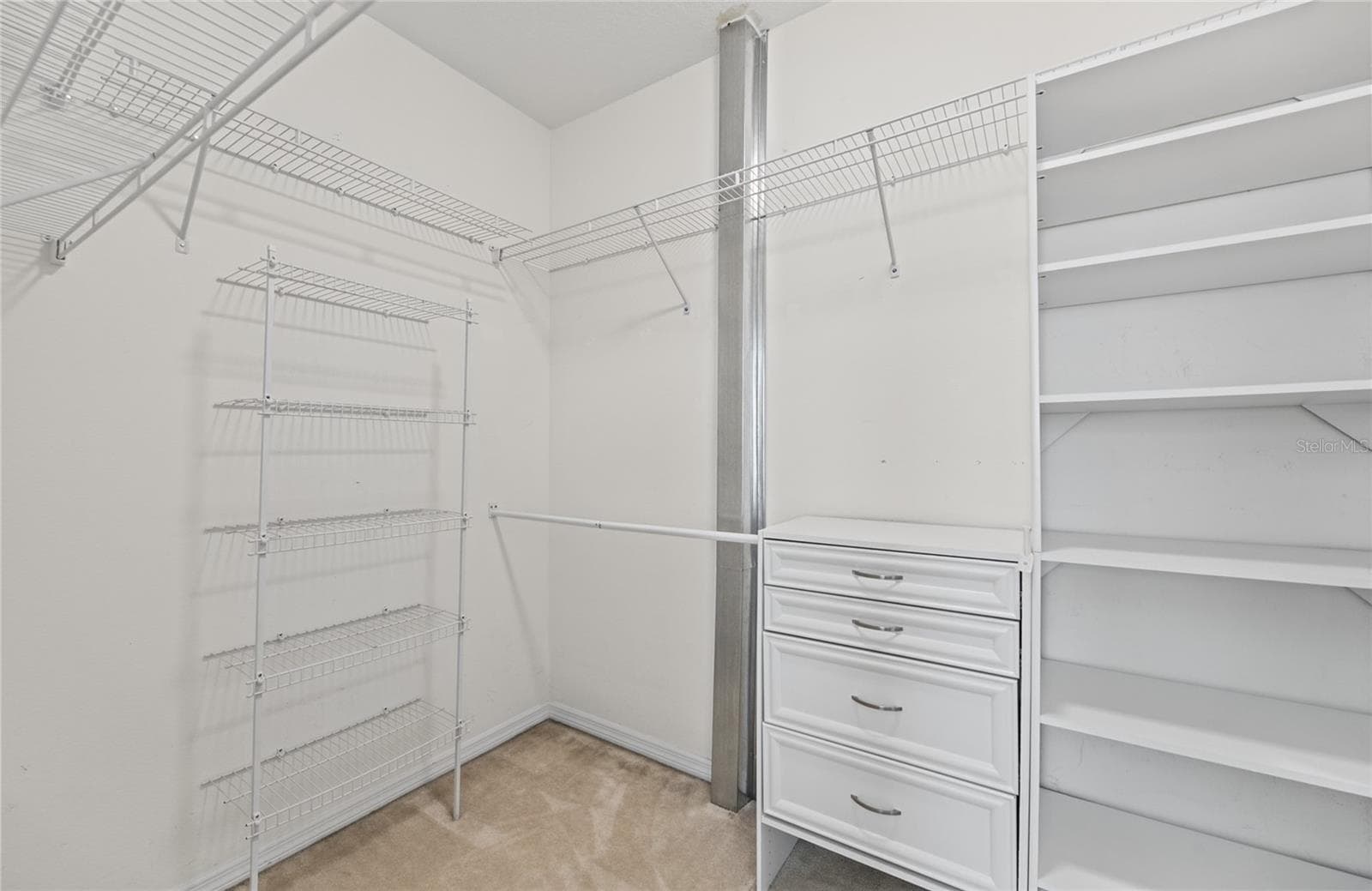 owners suite built in closet - 1146 VENETIAN HARBOR DR NE, ST PETERSBURG