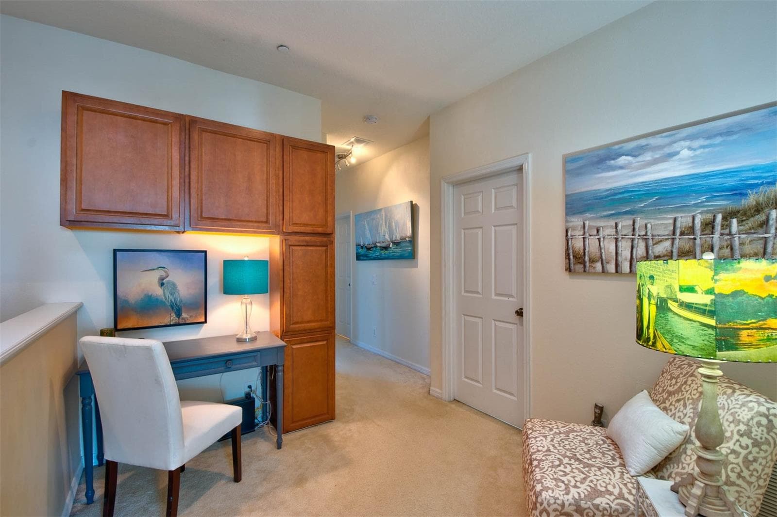 loft with desk area and laundry room - 1146 VENETIAN HARBOR DR NE, ST PETERSBURG