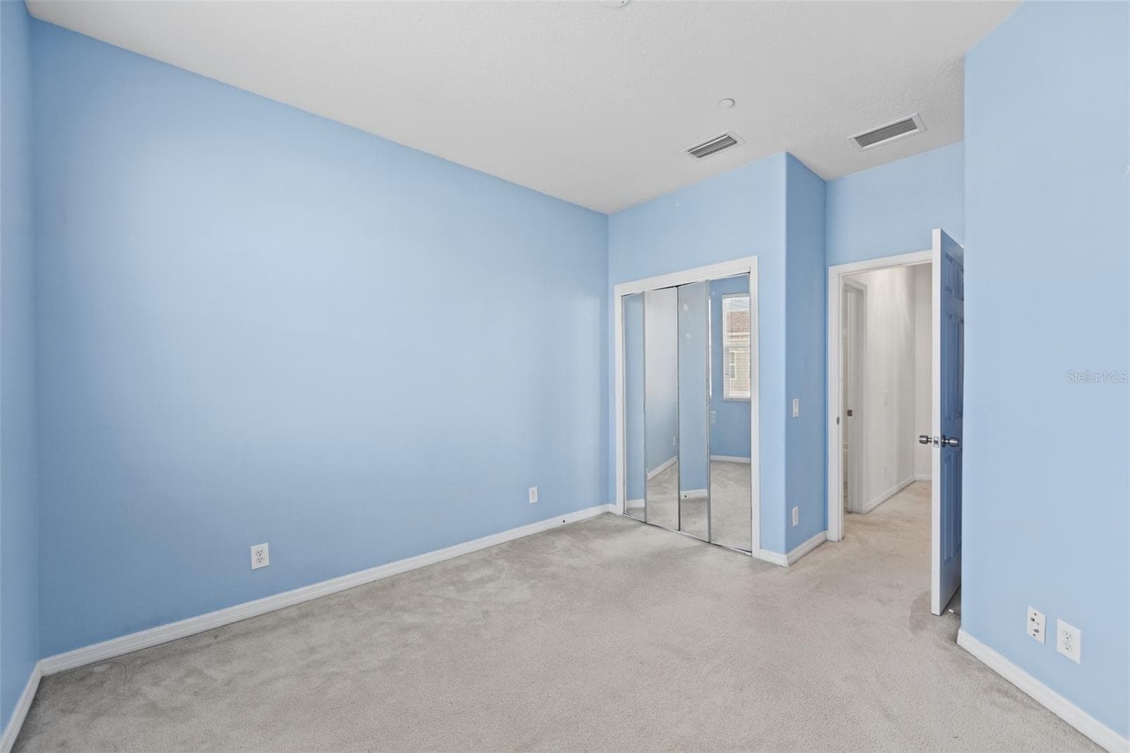 Townhouse at 1146 VENETIAN HARBOR DR NE, ST PETERSBURG, photo 48 of 76