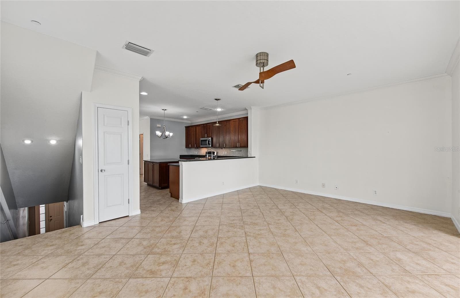 Townhouse at 1146 VENETIAN HARBOR DR NE, ST PETERSBURG, photo 71 of 76