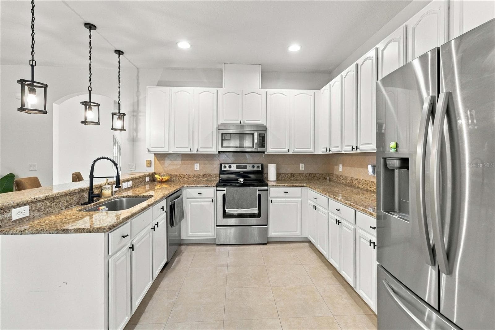 Single Family Residence at 4034 FELDSPAR TRL, ORLANDO, photo 16 of 56