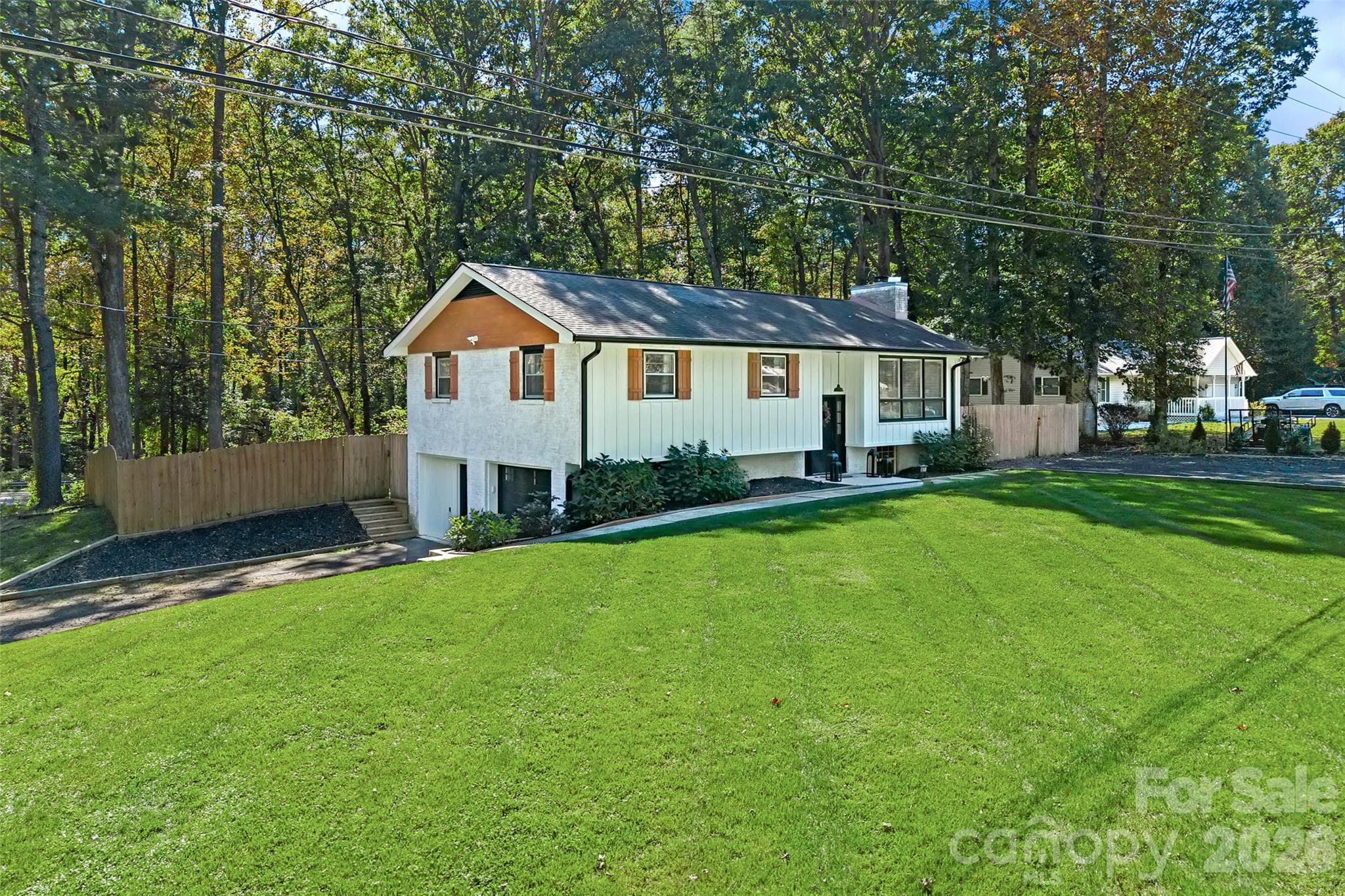 67 W Sweetbriar Lane