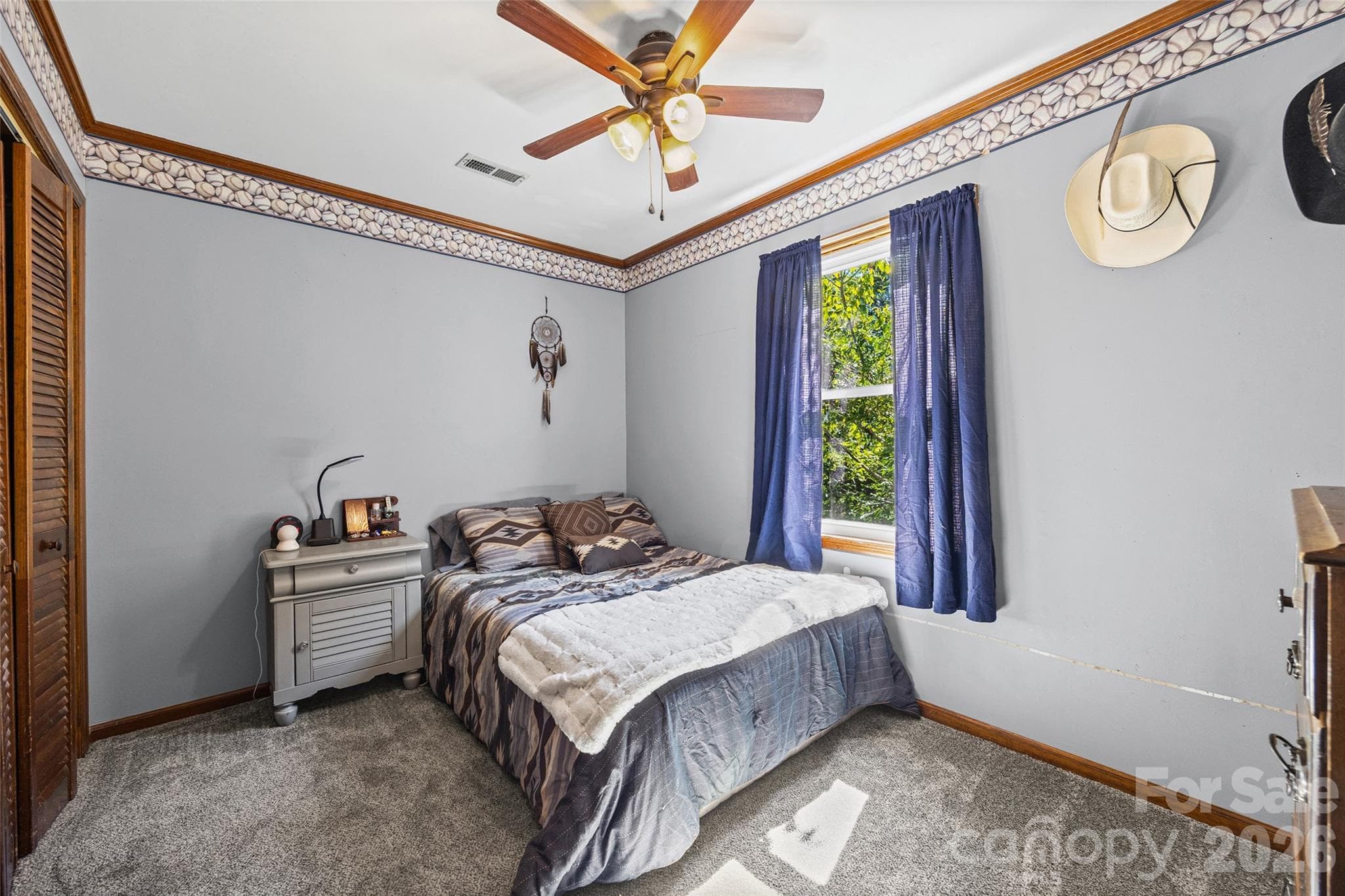 Single Family Residence at 419 Holly Drive, Belmont, photo 14 of 24