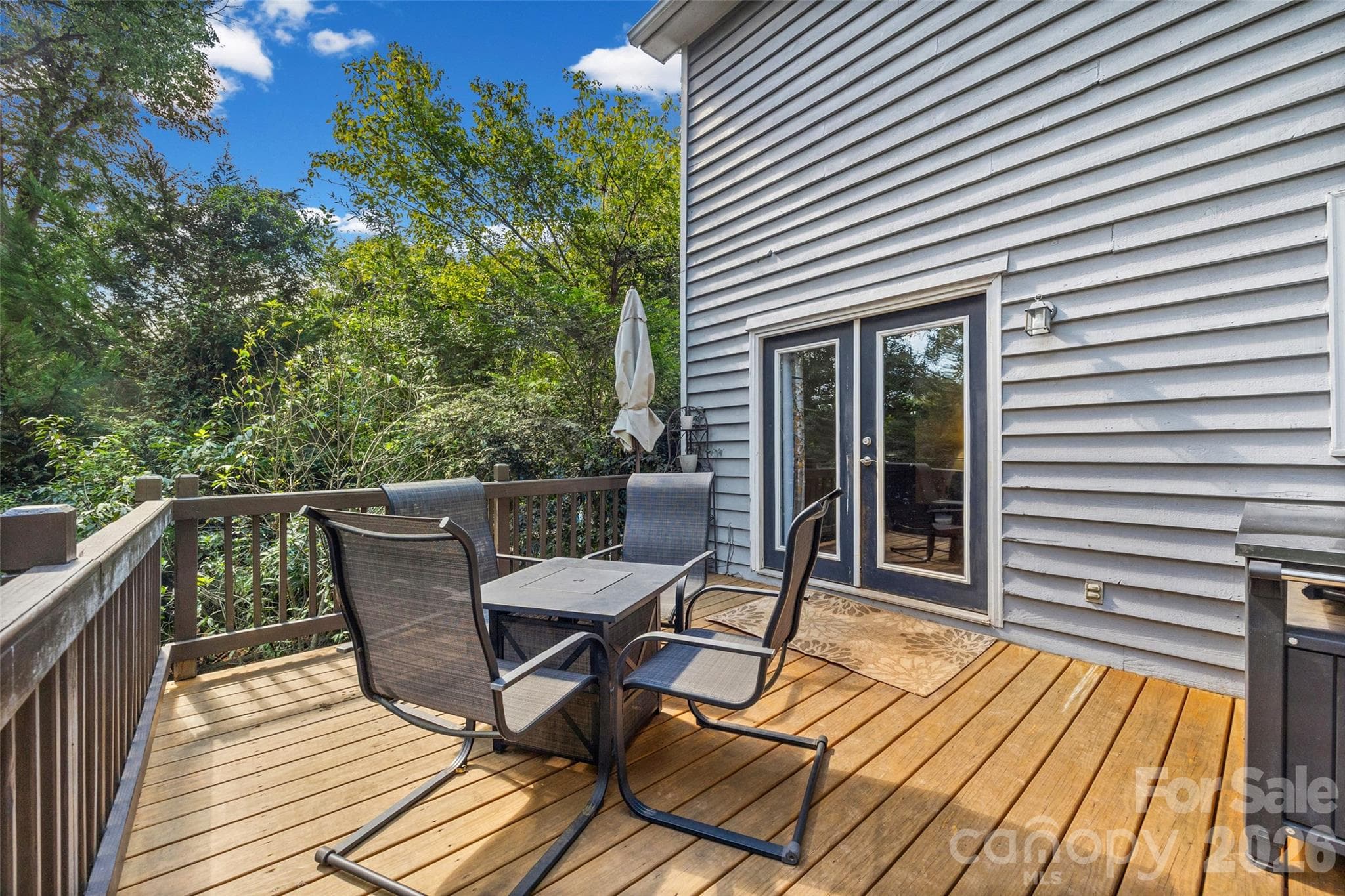 Single Family Residence at 419 Holly Drive, Belmont, photo 21 of 24