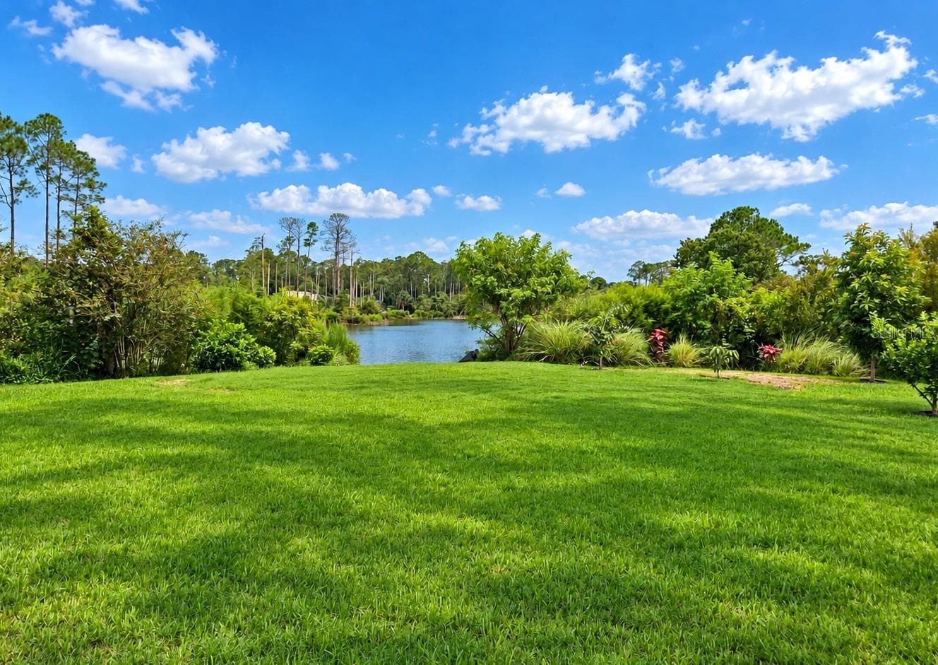 Gorgeous View - 631 COPPER BEECH BLVD, DELTONA
