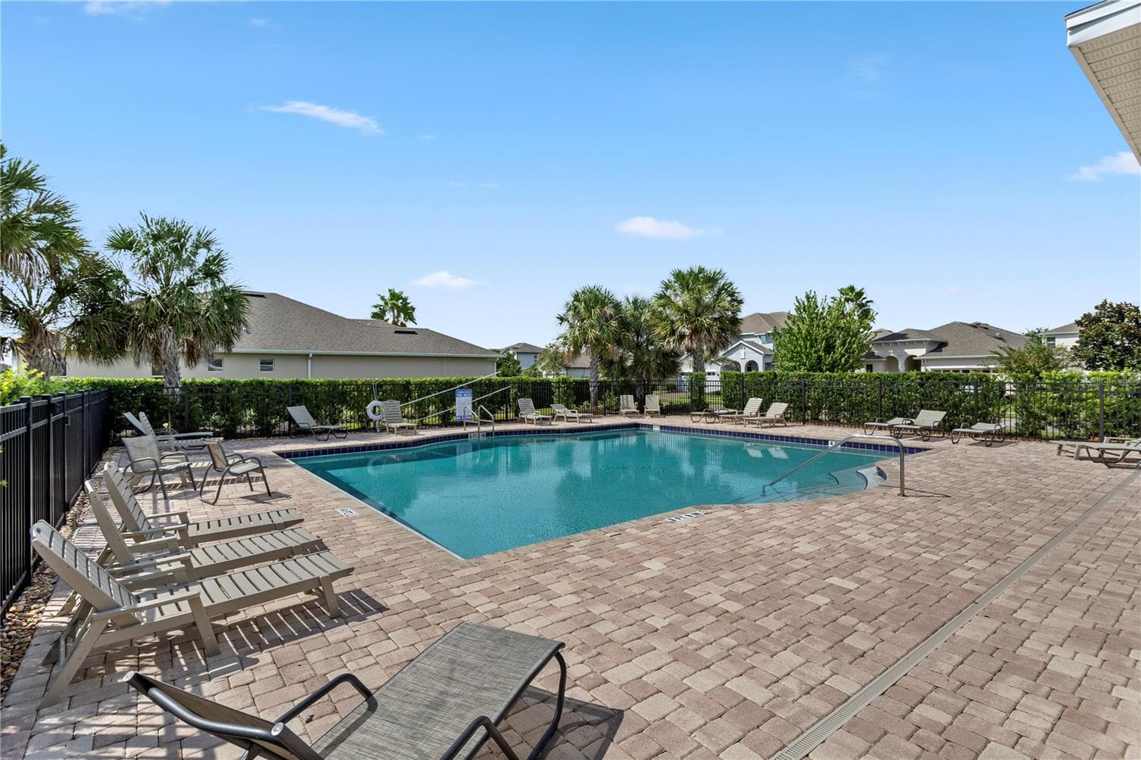 Single Family Residence at 2431 WAXWING WAY, SANFORD, photo 20 of 23