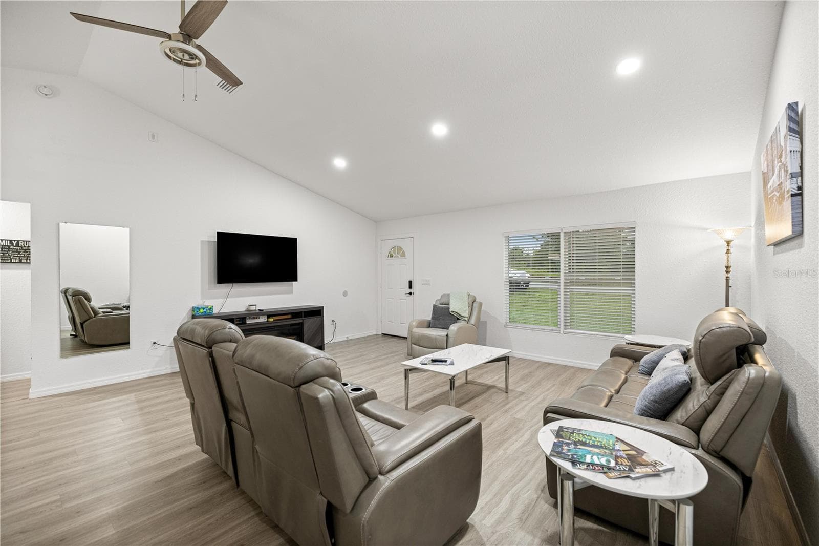 Single Family Residence at 5376 NW 1ST ST, OCALA, photo 6 of 32