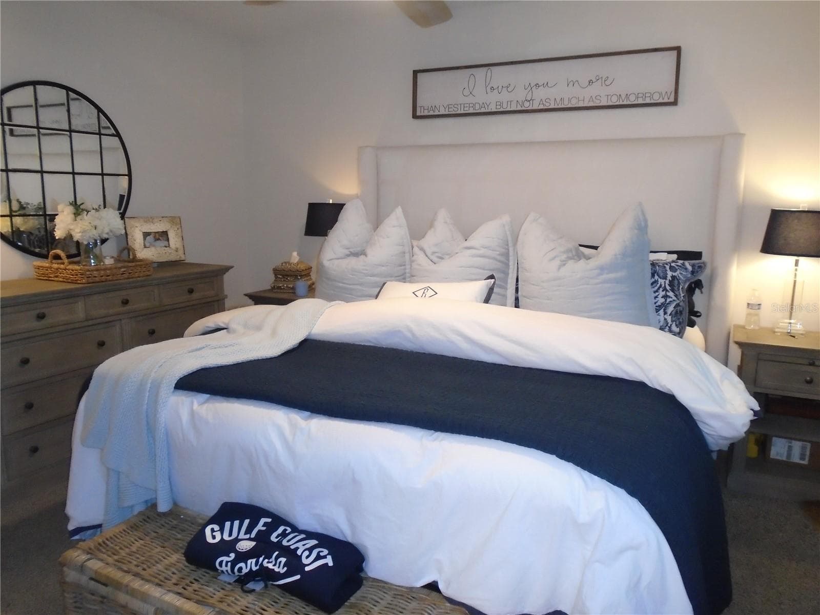 PRIMARY BEDROOM - BELLE ISLE