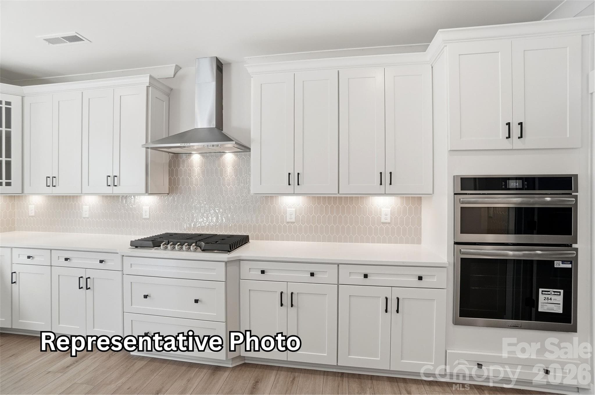 Single Family Residence at 9022 Chasewood Place Drive, Charlotte, photo 11 of 26