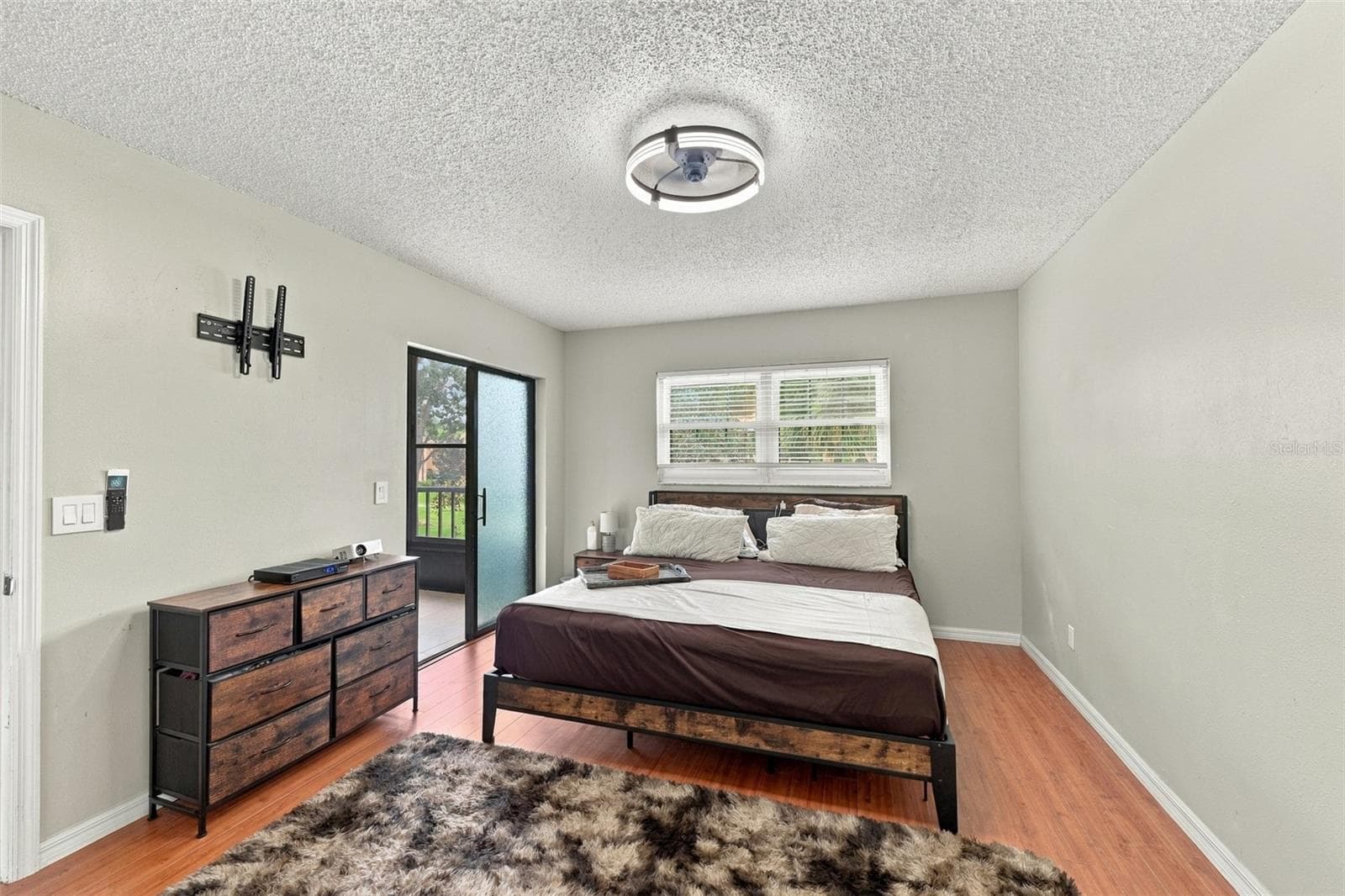 Condominium at 12900 VONN RD #E204, LARGO, photo 15 of 48