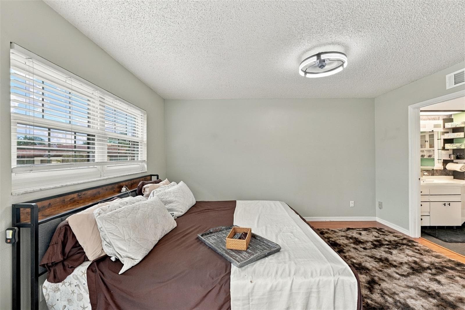Condominium at 12900 VONN RD #E204, LARGO, photo 17 of 48