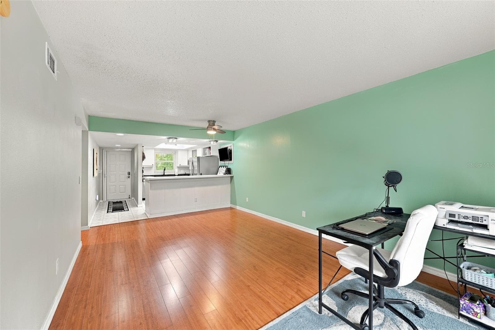 Condominium at 12900 VONN RD #E204, LARGO, photo 27 of 48