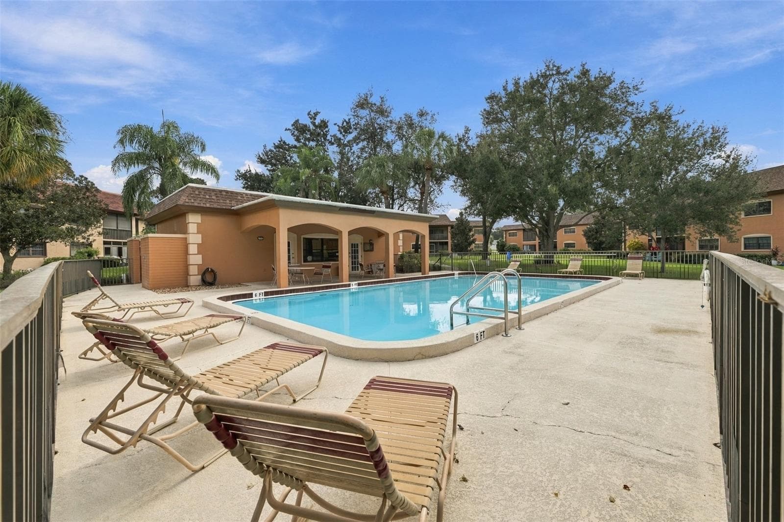 Condominium at 12900 VONN RD #E204, LARGO, photo 38 of 48