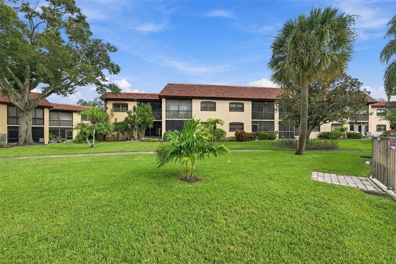 Condominium at 12900 VONN RD #E204, LARGO, photo 40 of 48