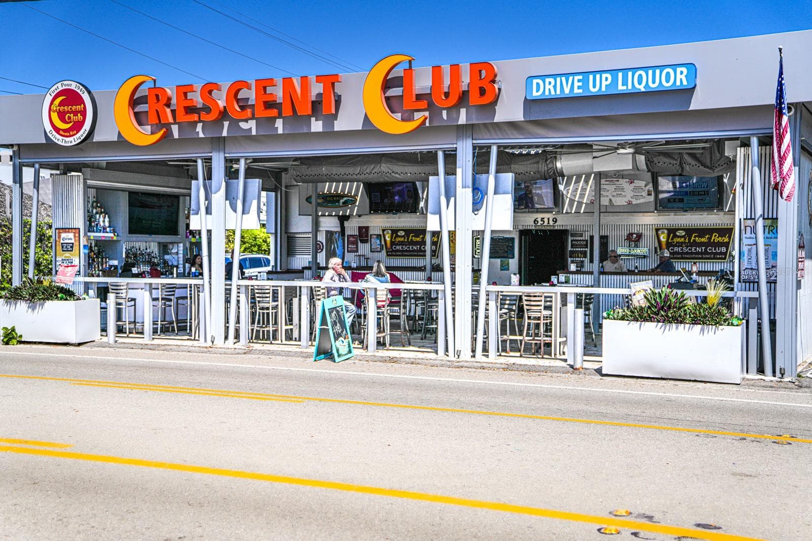 Crescent Club - 0 MIDNIGHT PASS RD, SARASOTA