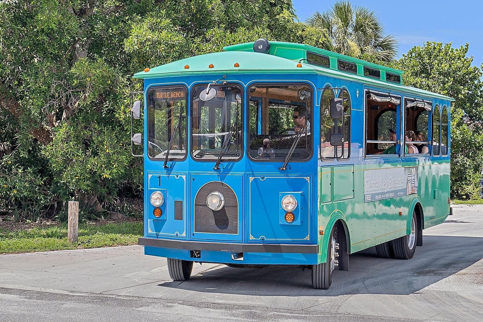 Free Shuttle to and fro - 0 MIDNIGHT PASS RD, SARASOTA