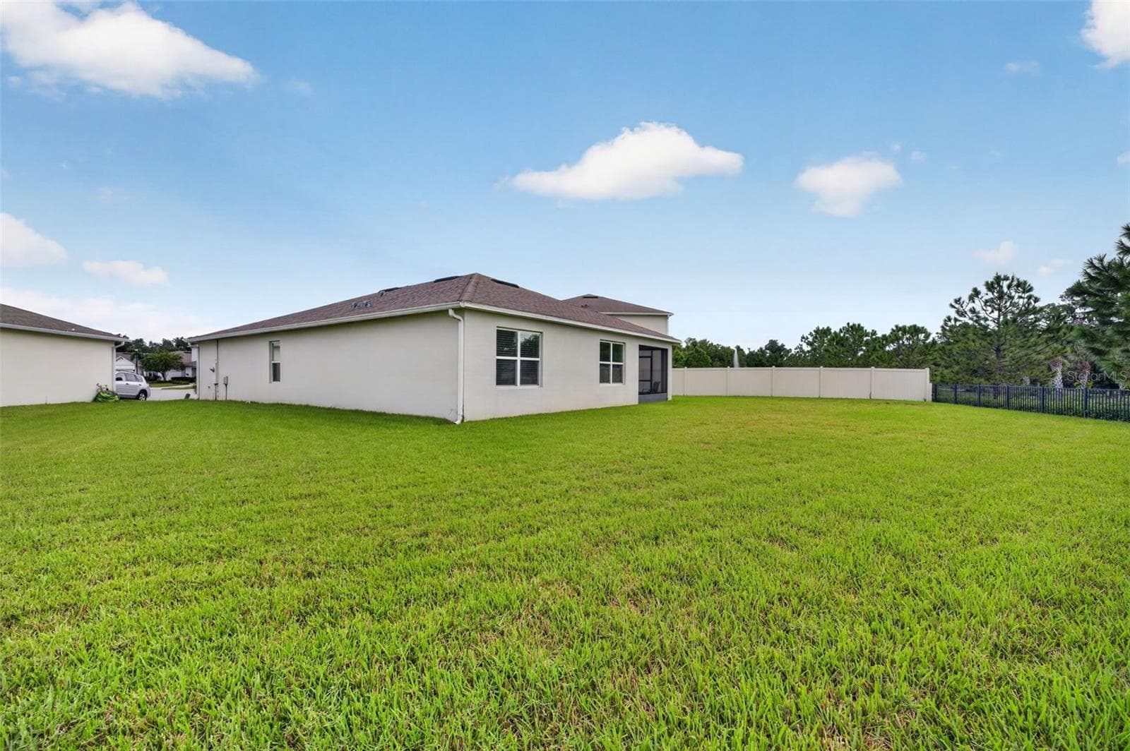 Oversized Back Yard - 4367 LOOKING GLASS PL, SANFORD