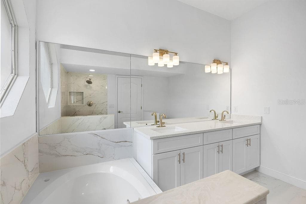 Single Family Residence at 14331 DULCIMER CT, ORLANDO, photo 14 of 43