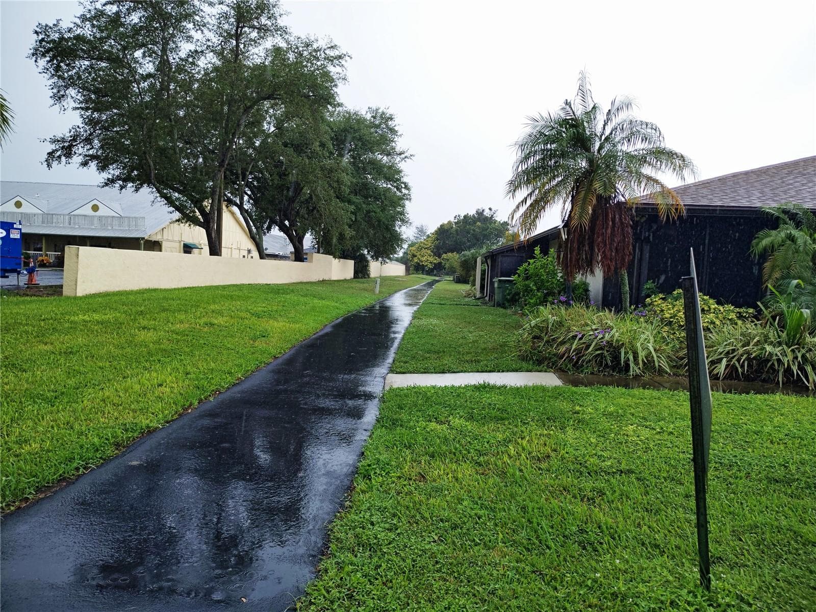walking path arround the community. - 4128 66TH STREET CIR W #4128, BRADENTON