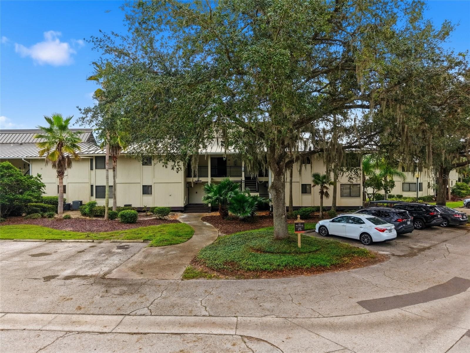 Condominium at 5020 MILL POND RD #3172, WESLEY CHAPEL, photo 2 of 32